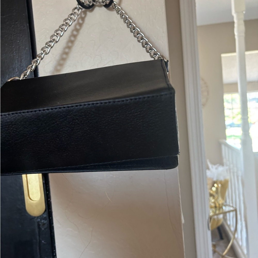 ( Bolongaro Trevor ) black pebble
Leather shoulder bag - Picture 10 of 14